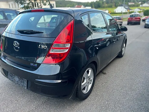 Hyundai I30 2010 photo 5
