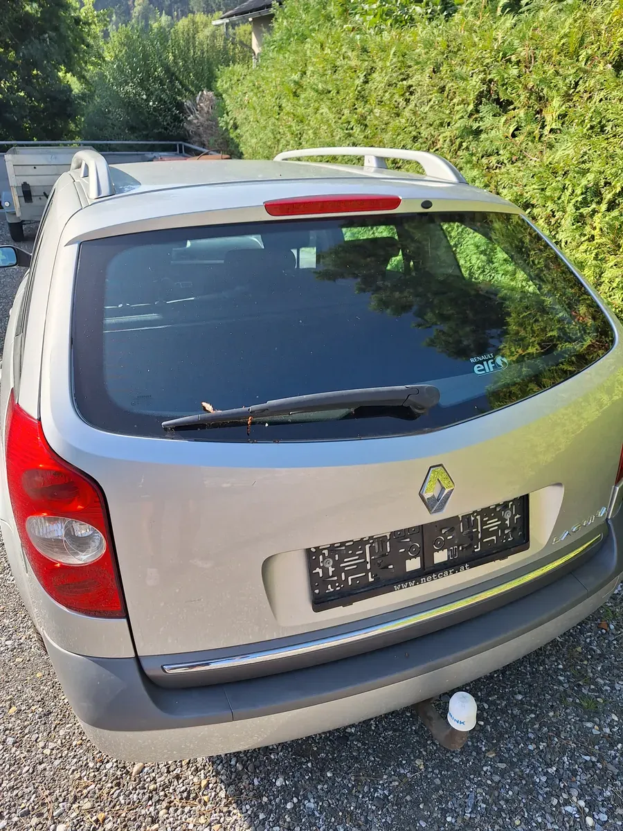 Renault Laguna 2007 photo 2
