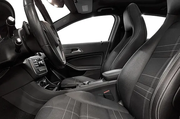 Mercedes-Benz A180 2014 photo 5