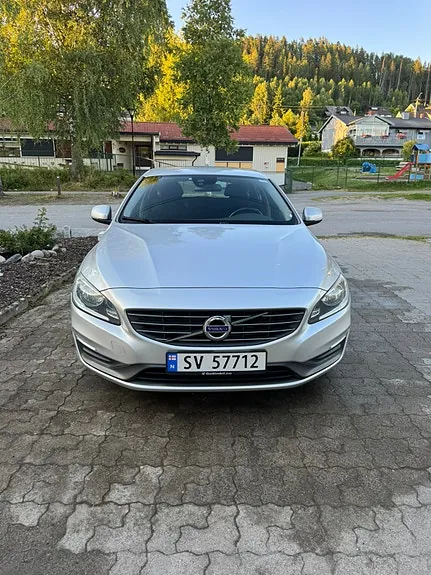 Volvo V60 2014 photo 3