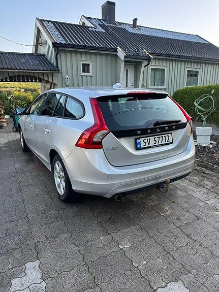 Volvo V60 2014 photo 4