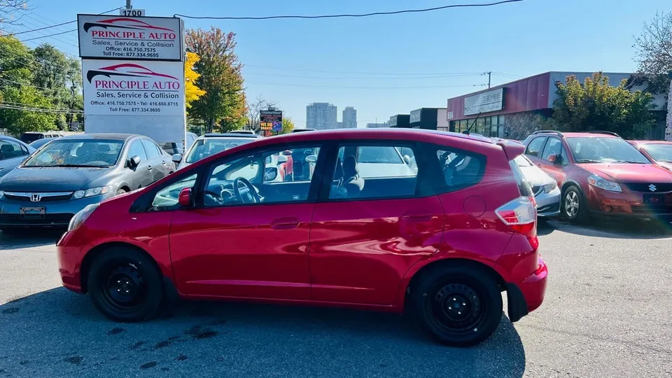 Honda Fit 2013 photo 2