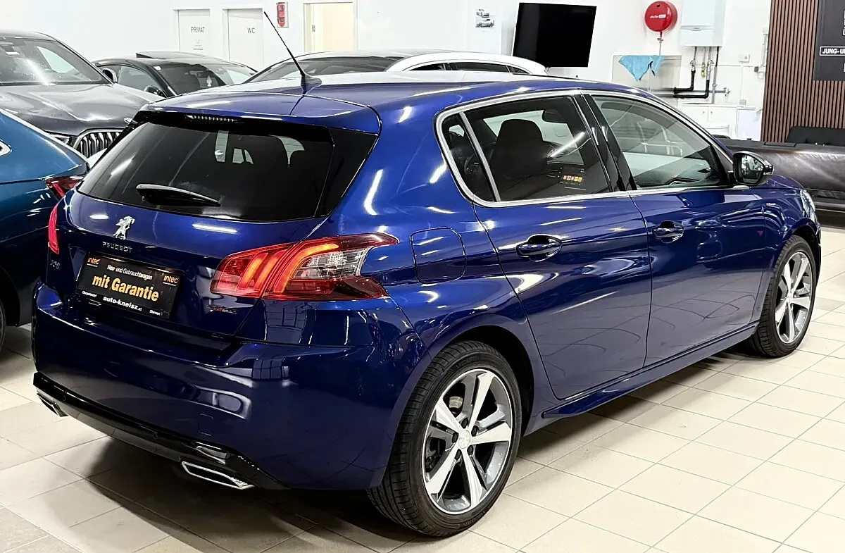 Peugeot 308 2018 photo 3