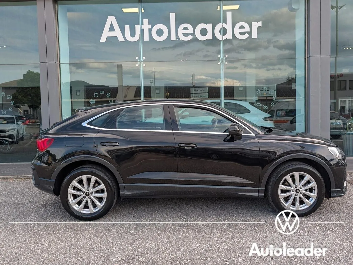 Audi Q3 2022 photo 5