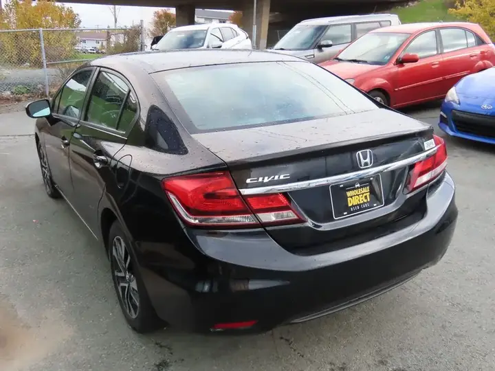 Honda Civic 2015 photo 4