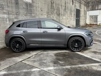 Mercedes-Benz Gla 200 2025 photo 3
