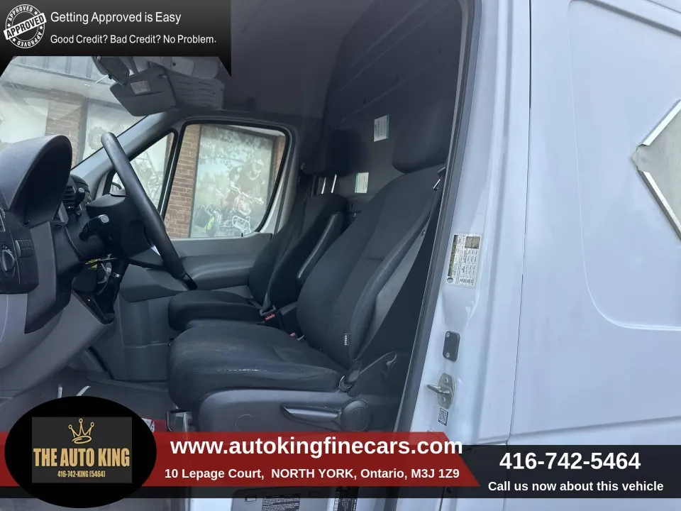 Mercedes-Benz Sprinter Van 2017 photo 5