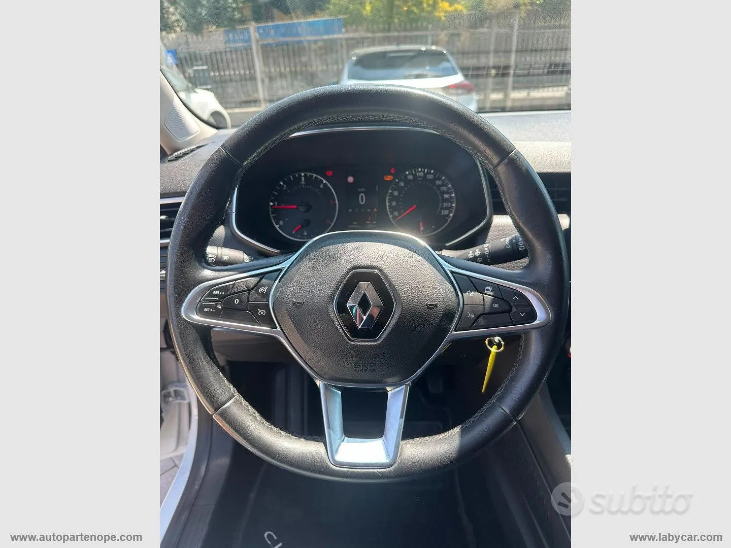 Renault Clio 2020 photo 5