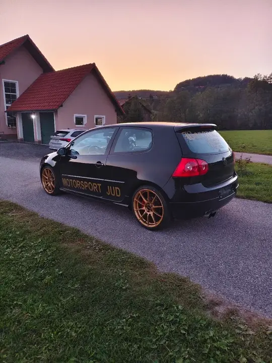 Volkswagen Golf Gti 2005 photo 3