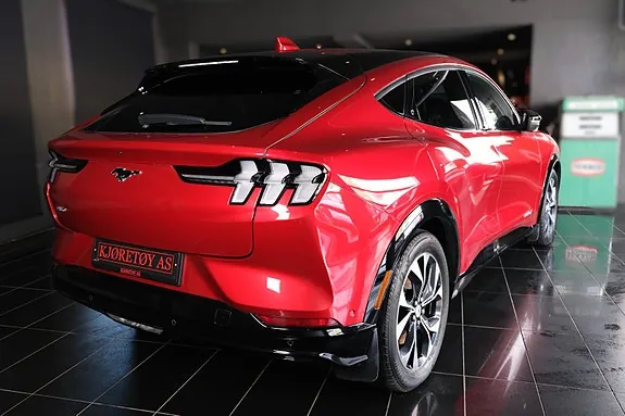 Ford Mustang Mach-E 2021 photo 5