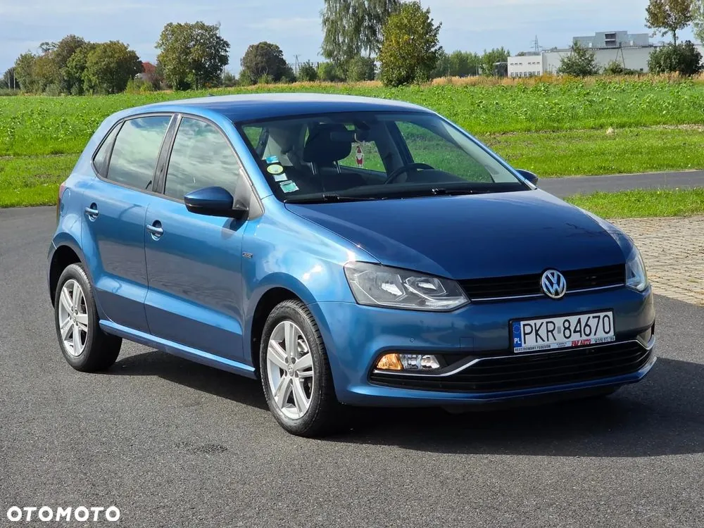 Volkswagen Polo 2015 photo 2