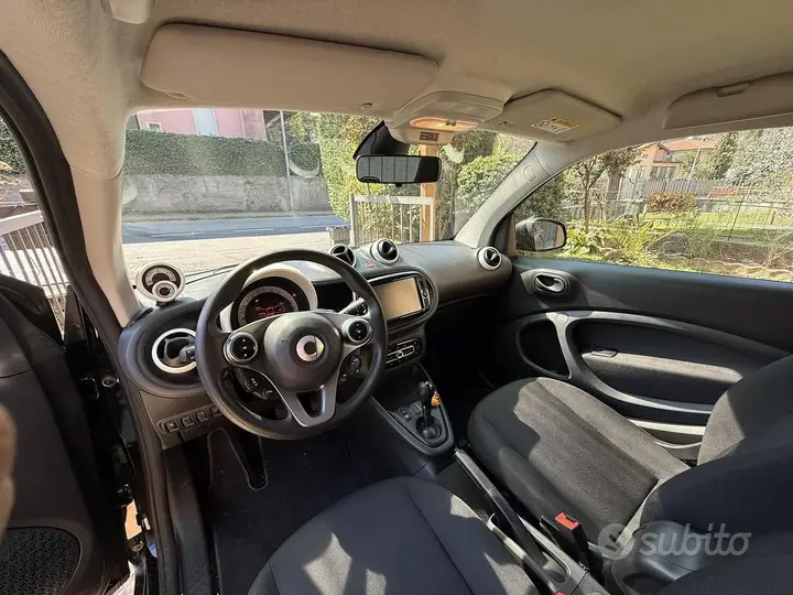 Smart Fortwo 2025 photo 5