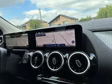 Mercedes-Benz B-Class 2024 photo 3