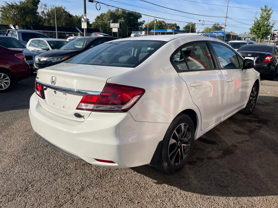 Honda Civic 2013 photo 4