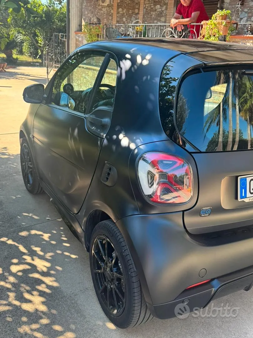 Smart Fortwo 2021 photo 4