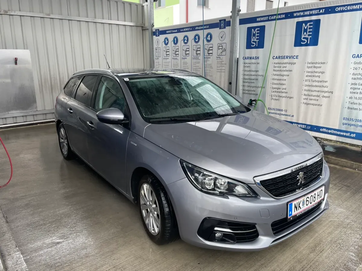 Peugeot 308 2018 photo 3