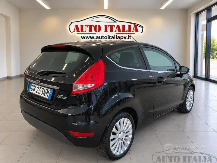 Ford Fiesta 2009 photo 3