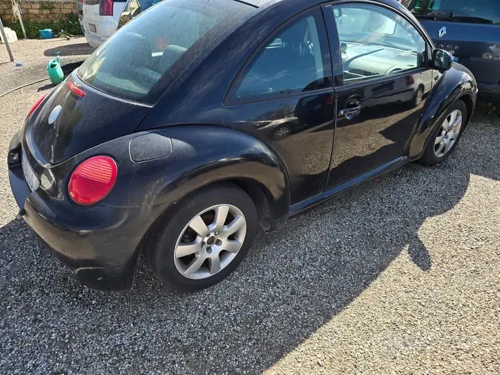 Volkswagen Beetle 2004 photo 2