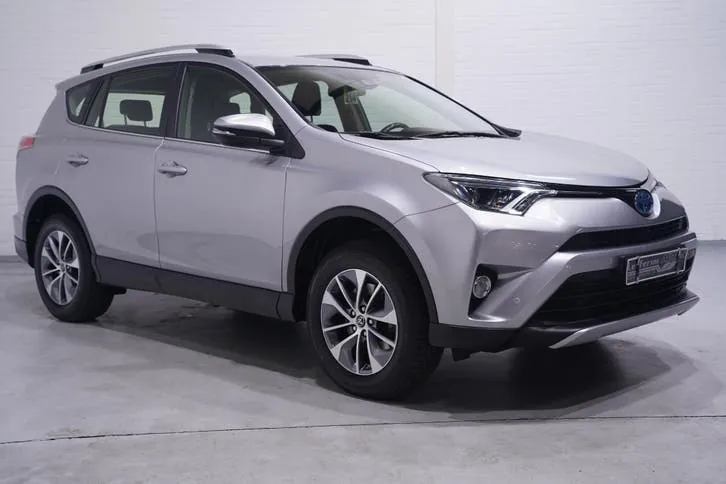 Toyota Rav4 2017 photo 3