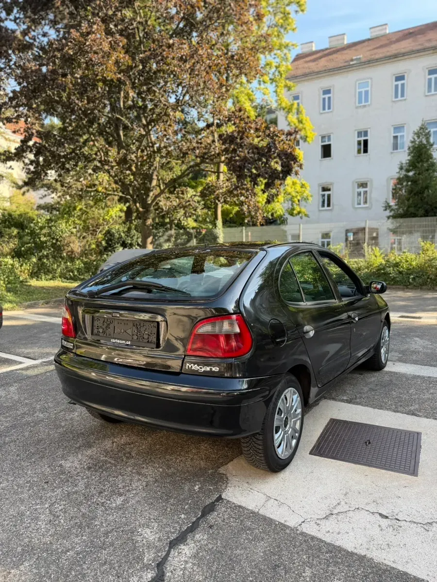 Renault Megane 2000 photo 3