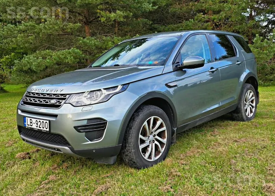 Land Rover Discovery Sport 2018 photo 2