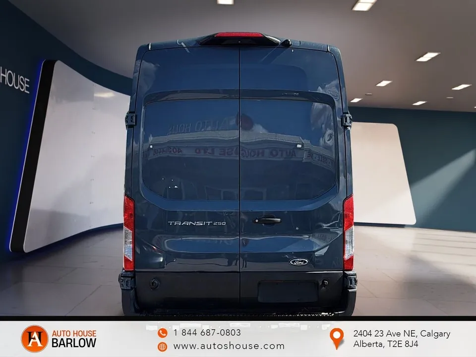 Ford Transit 2021 photo 4