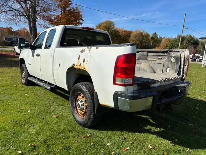 GMC Sierra 2500Hd 2012 photo 5