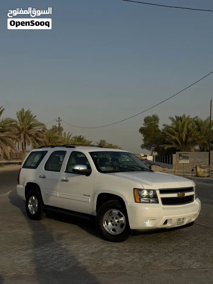 Chevrolet Tahoe 2013 photo 2