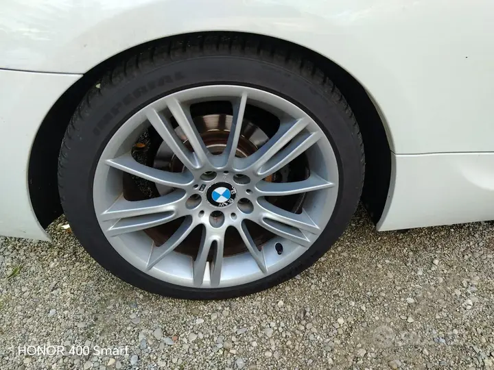 BMW 320D 2009 photo 5