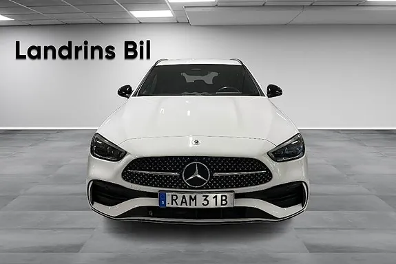 Mercedes-Benz C300 E 2023 photo 2