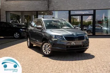 Skoda Karoq 2021 photo 2