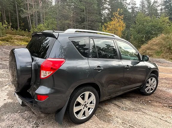 Toyota Rav4 2007 photo 4