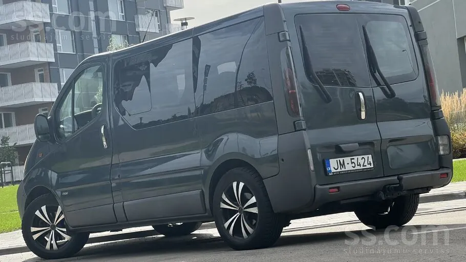 Opel Vivaro 2003 photo 5