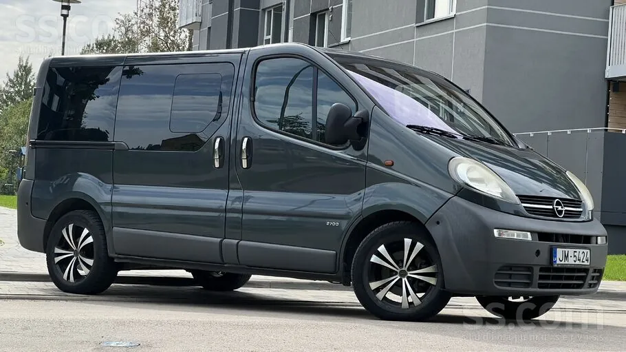 Opel Vivaro 2003 photo 4
