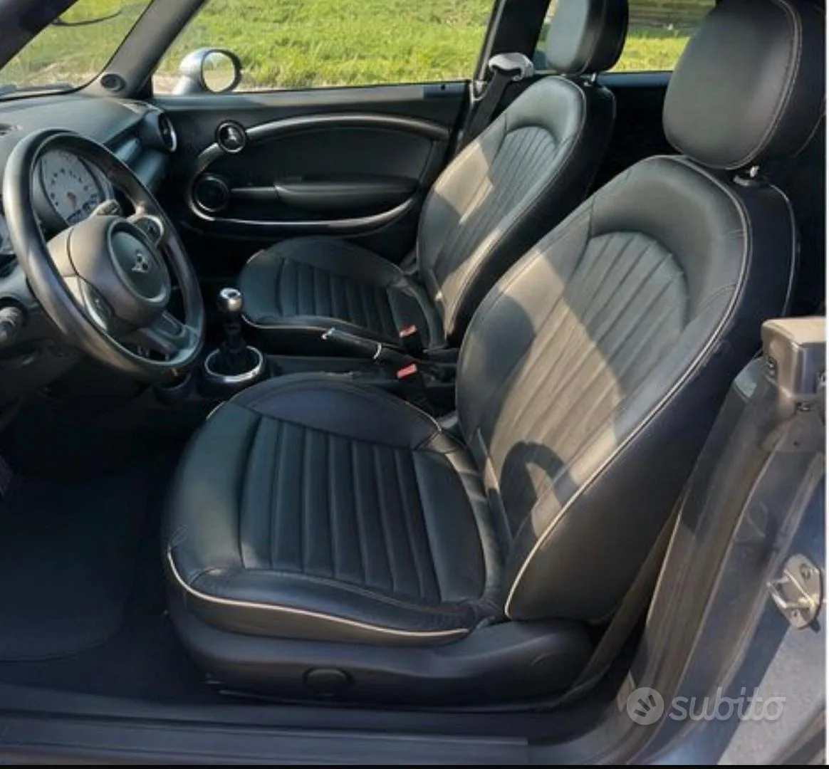 Mini Cooper S 2011 photo 4