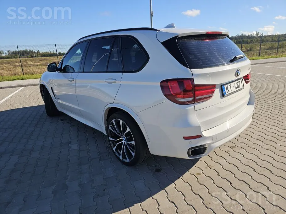 BMW X5 2016 photo 3