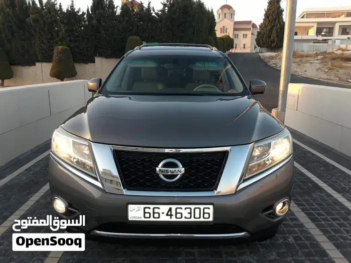 Nissan Pathfinder 2014 photo 2