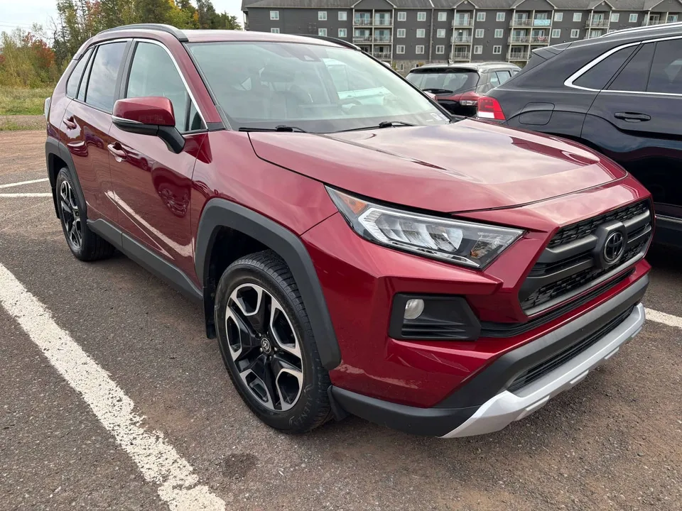 Toyota Rav4 2021 photo 3