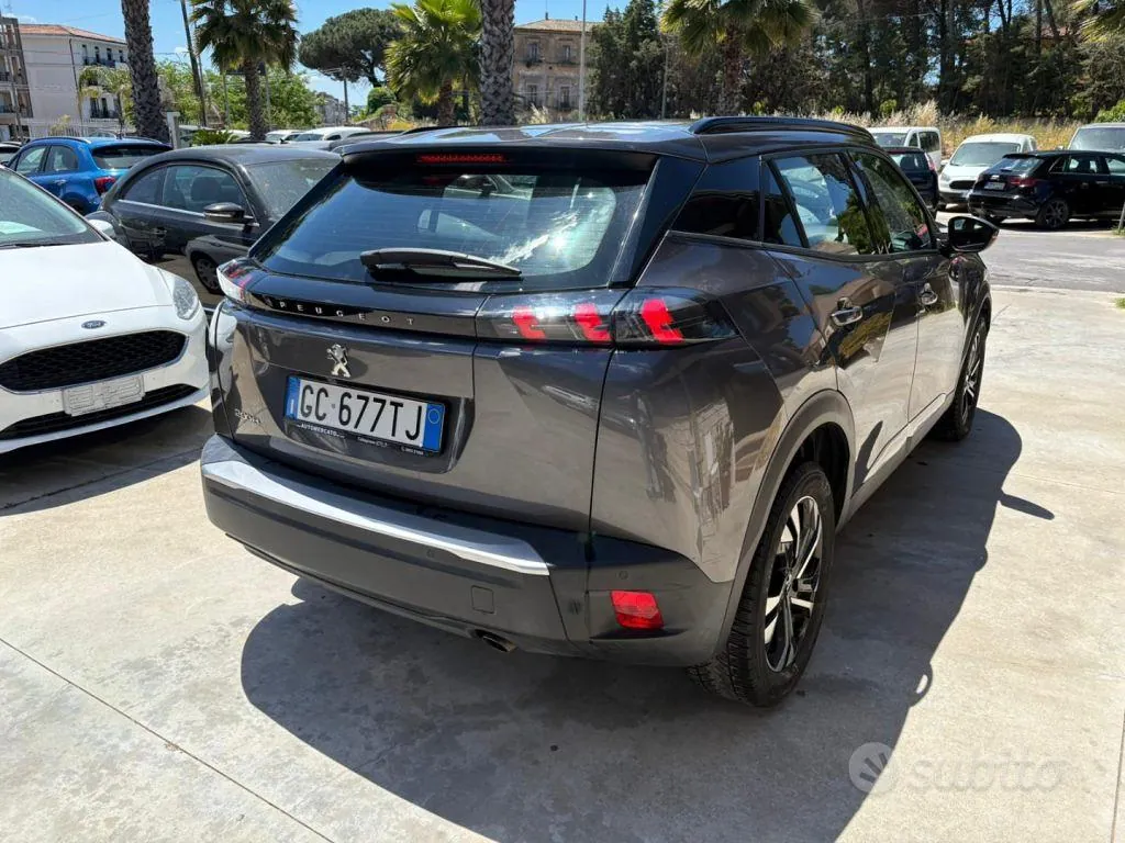 Peugeot 2008 2020 photo 4