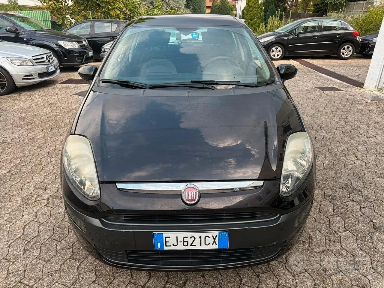 Fiat Punto Evo 2011 photo 2
