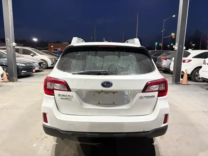 Subaru Outback 2016 photo 5