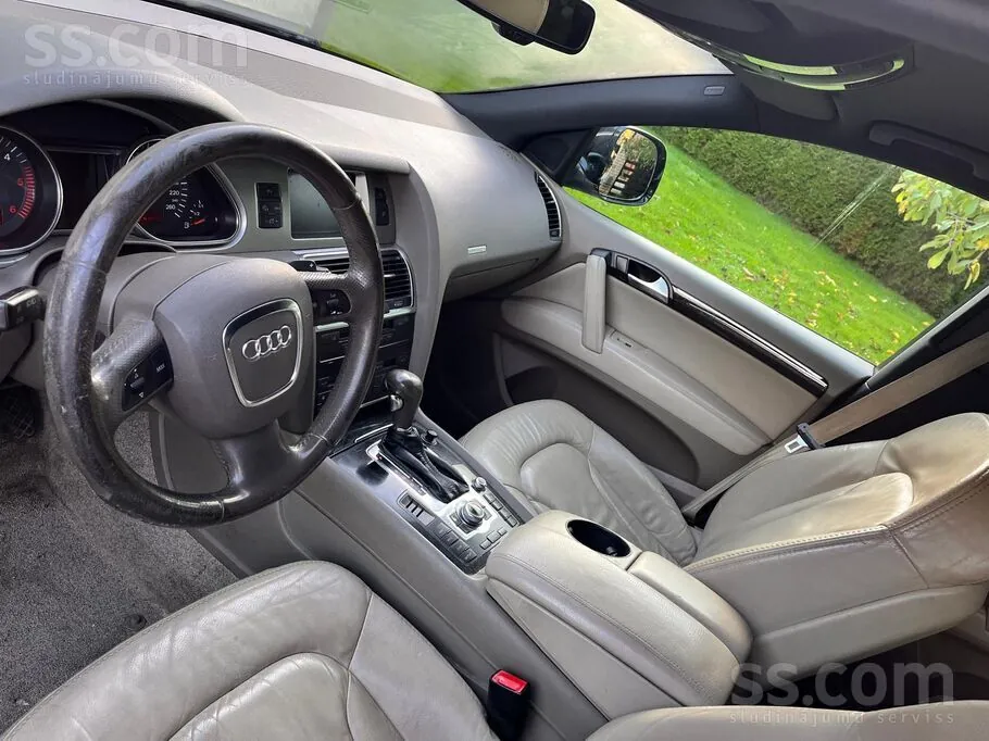 Audi Q7 2006 photo 5