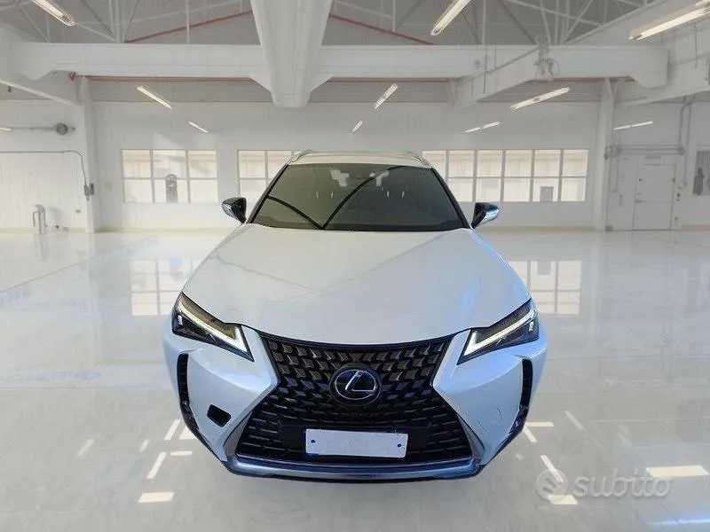 Lexus Ux 2023 photo 2