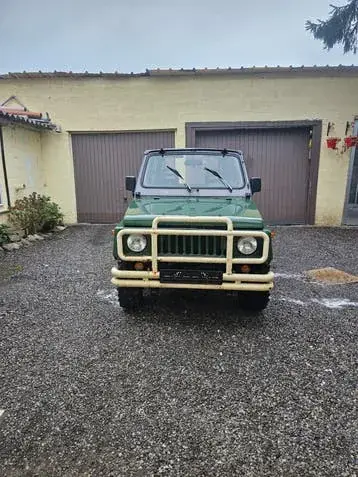 Suzuki Samurai