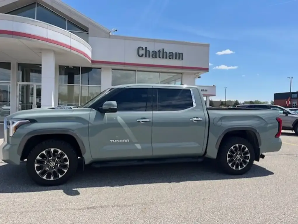 Toyota Tundra 2022 photo 2