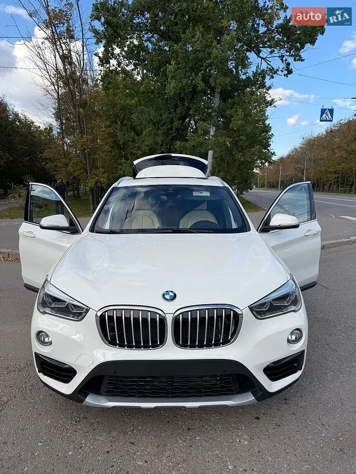 BMW X1 2016 photo 3