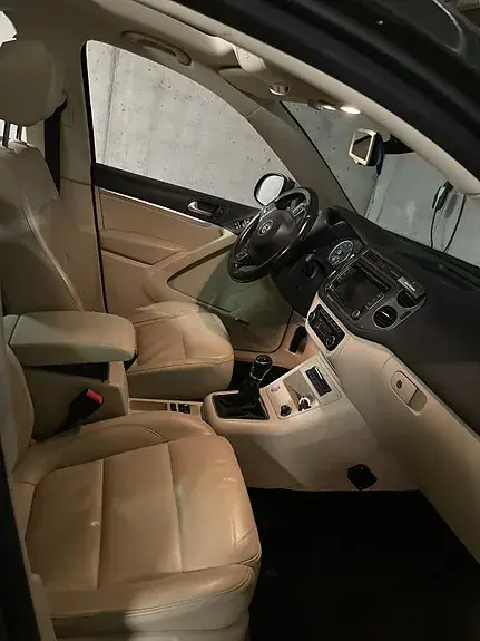 Volkswagen Tiguan 2012 photo 4