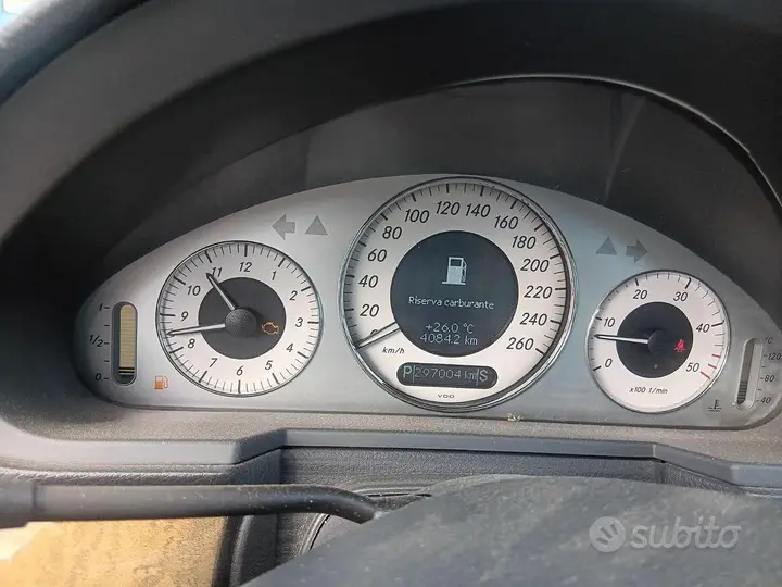Mercedes-Benz E280 2023 photo 3