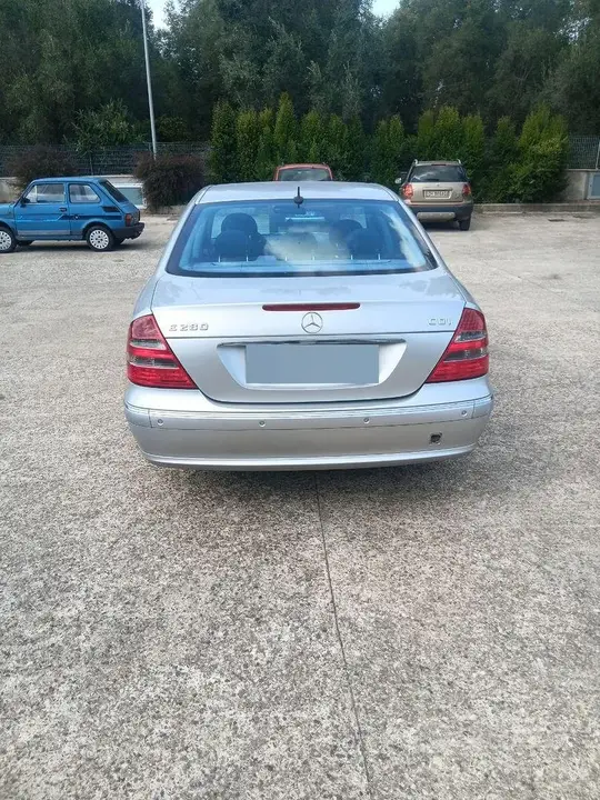Mercedes-Benz E280 2023 photo 5