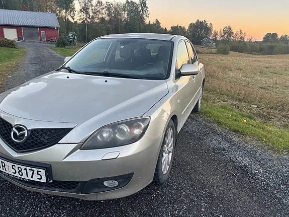 Mazda 3 2007 photo 2